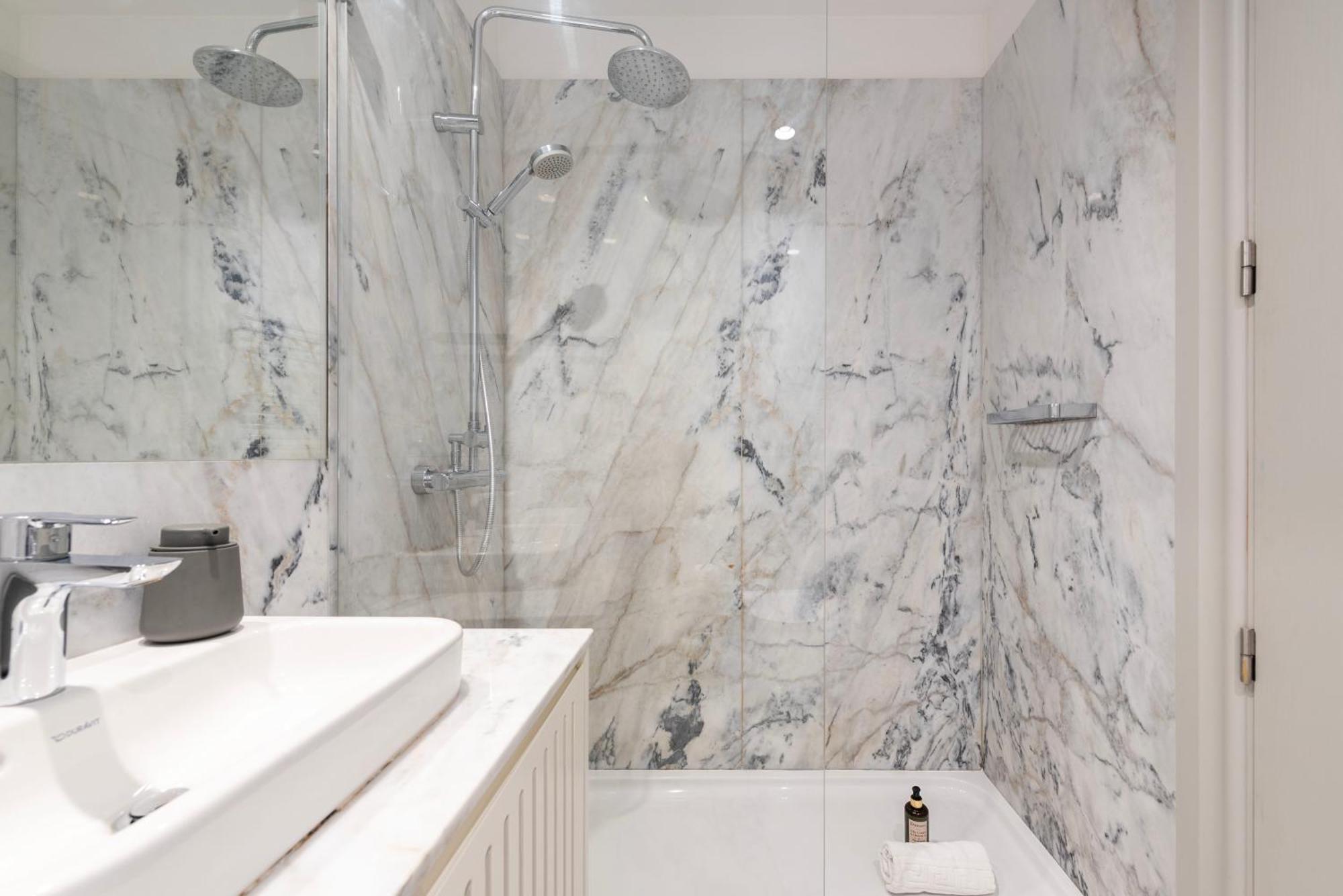 Lovelystay Porto Buitenkant foto